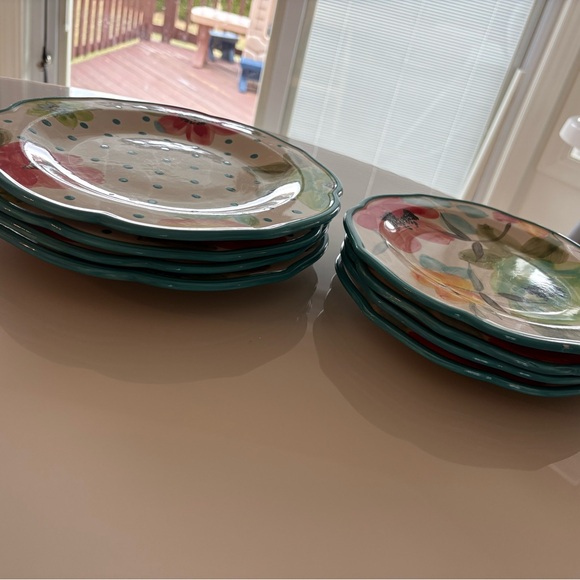 The Pioneer Woman Vibrant Floral Dinner Plates